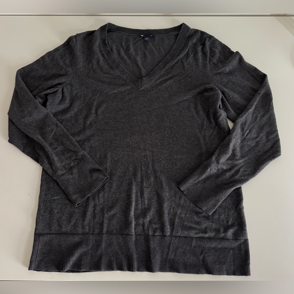 GAP Men’s Charcoal V-Neck Sweater